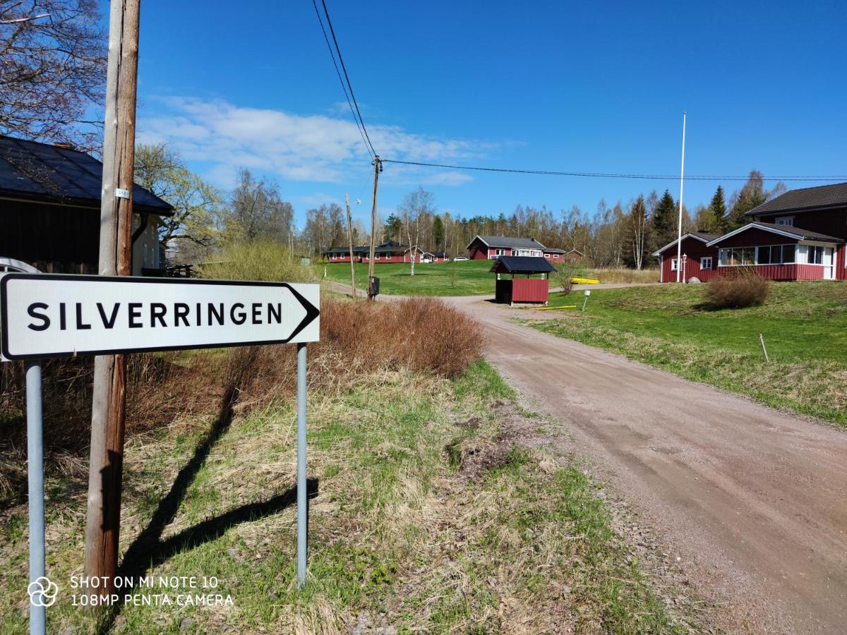 Готель Romme Stugby Бурленге Екстер'єр фото